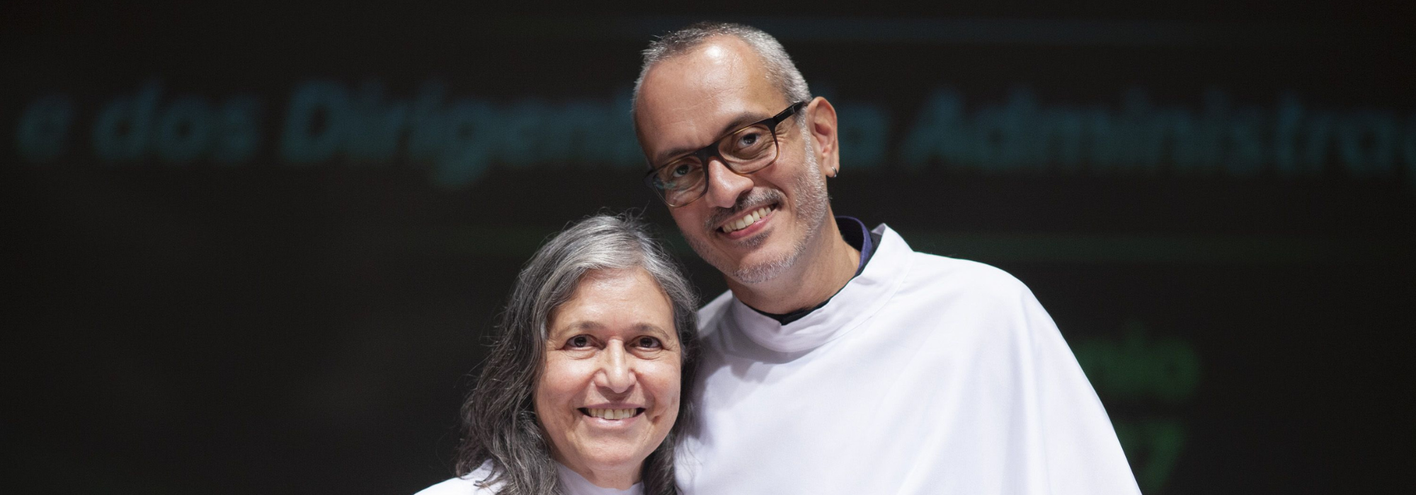 A nova Reitora, Gulnar Azevedo, e o Vice-reitor, Bruno Deusdará